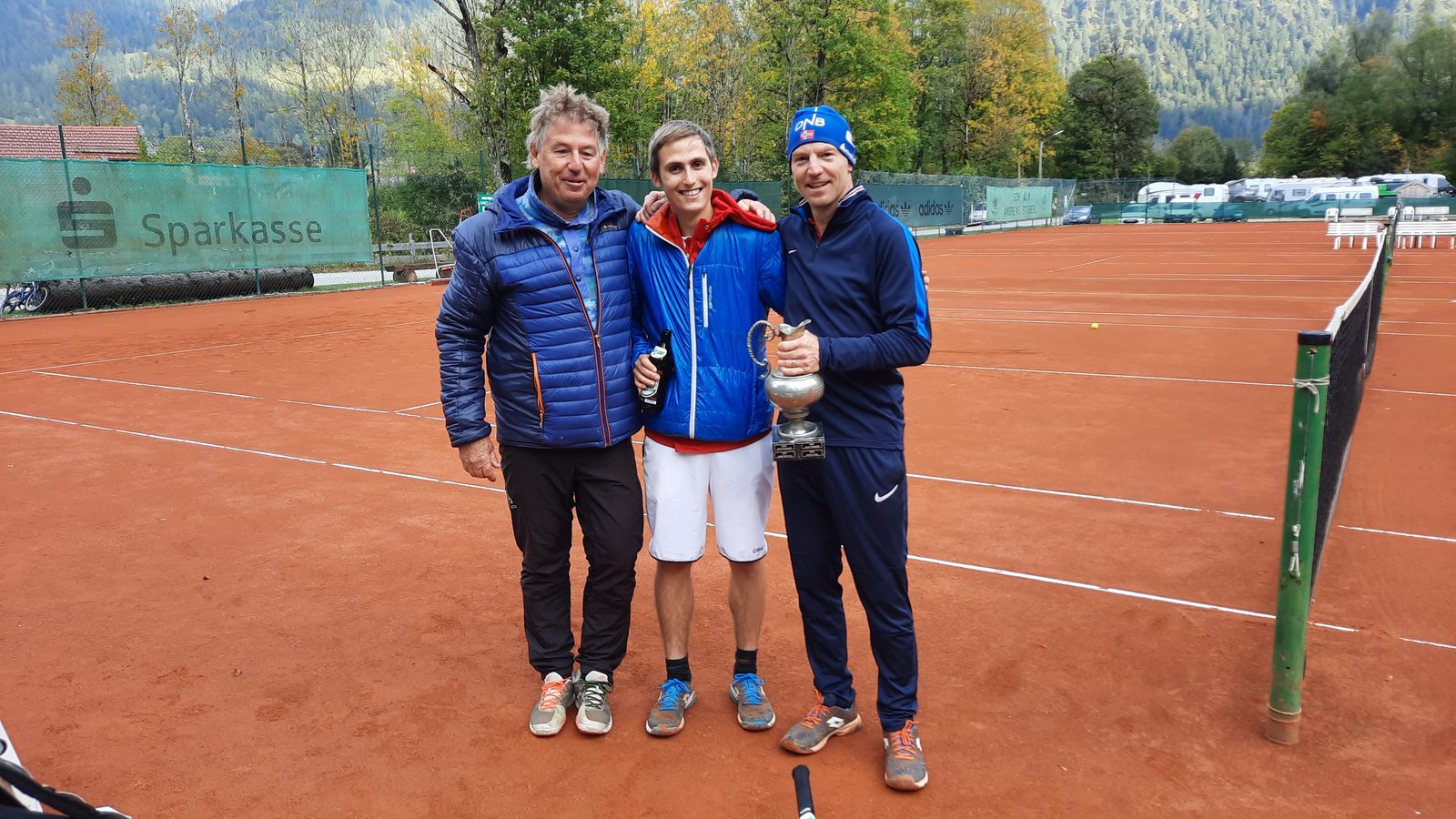 Unsere Clubmeisterschaft im Einzel 2021 > Valli und Killi, Foto 4